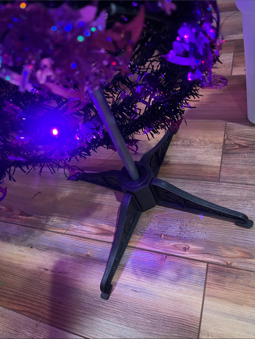 Halloween Tree - Picture 3 of 4